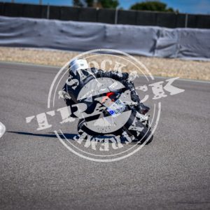 MOT_8757