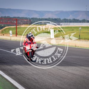 MOT_2433