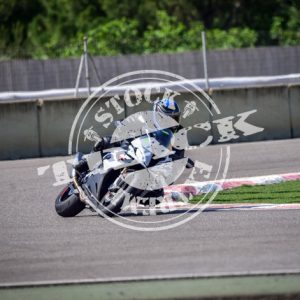 MOT_2825