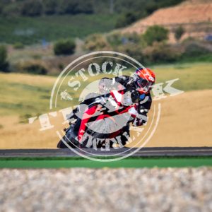 MOT_3199
