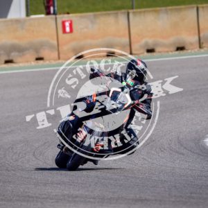 MOT_3354