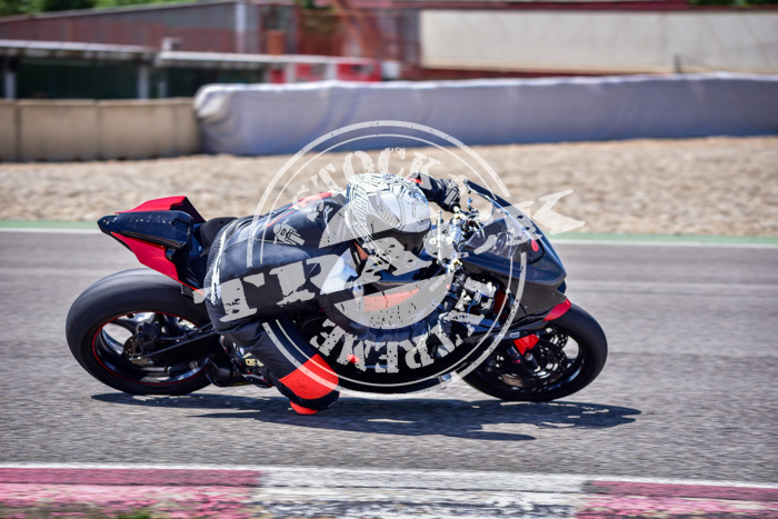 MOT_3501