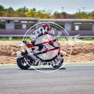 MOT_3679