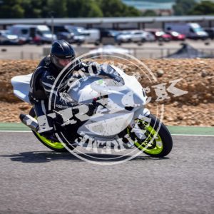 MOT_3756