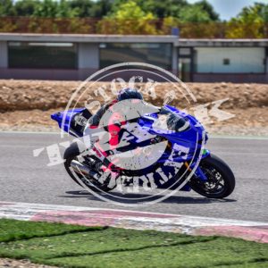 MOT_3785