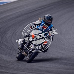 MOT_2713