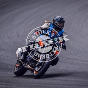 MOT_2714