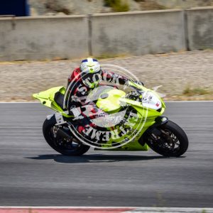 MOT_2833