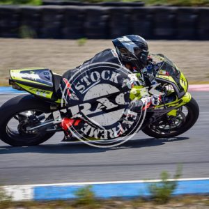 MOT_2874