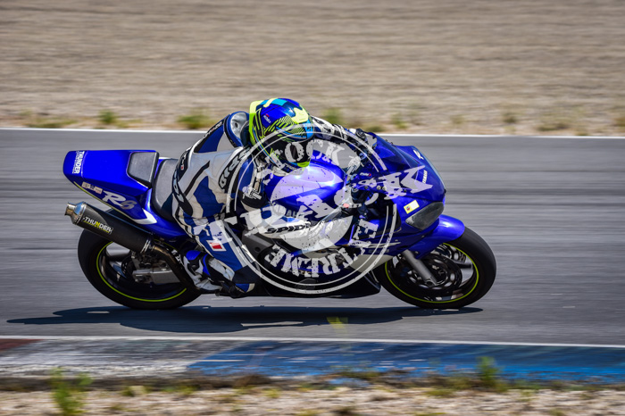 MOT_2876