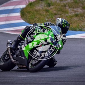 MOT_2955