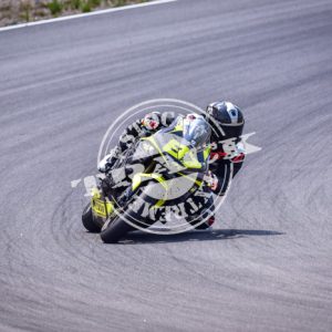 MOT_2963