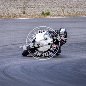 MOT_3047