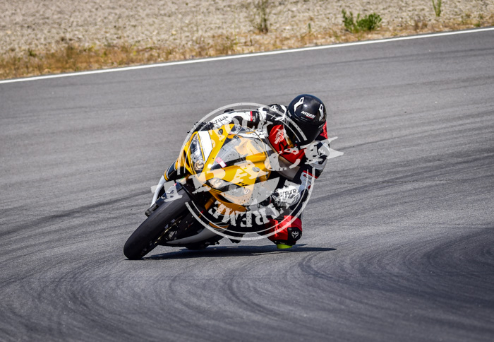 MOT_3178