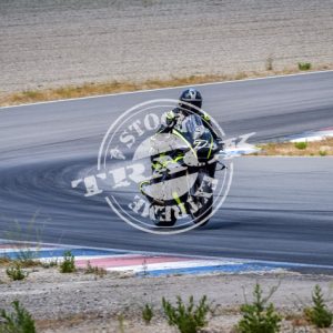 MOT_3282