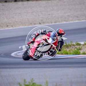 MOT_3407
