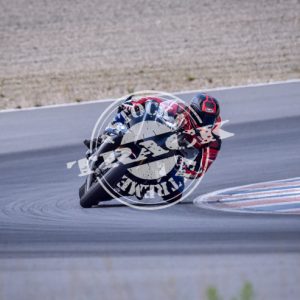 MOT_3437