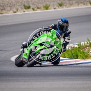 MOT_3538