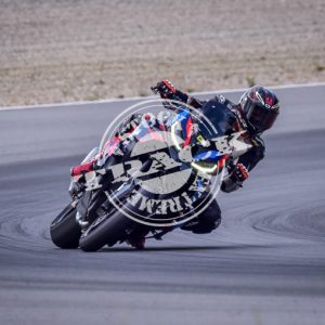 MOT_3547
