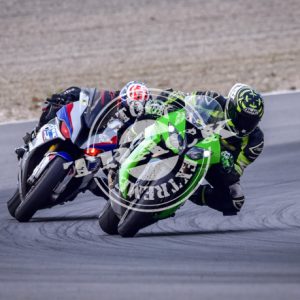 MOT_3552
