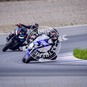 MOT_3590