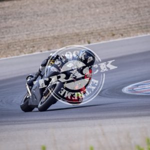 MOT_3689
