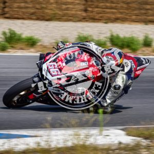 MOT_3831