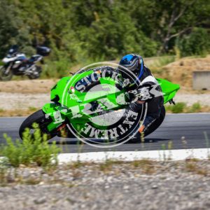 MOT_3856