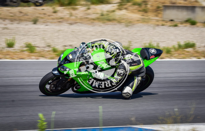 MOT_3891