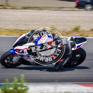 MOT_3897