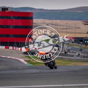 MOT_6825
