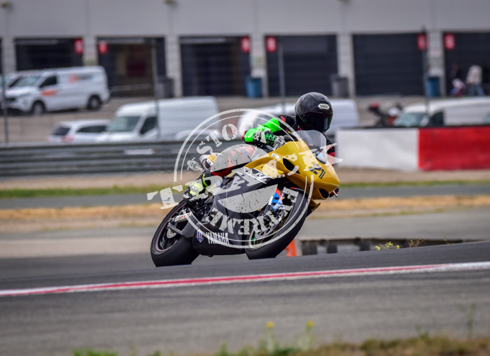 MOT_6967