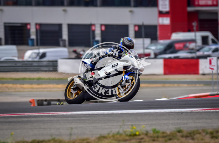 MOT_6977