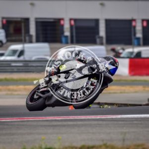 MOT_7051