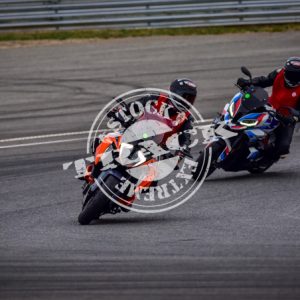 MOT_7410