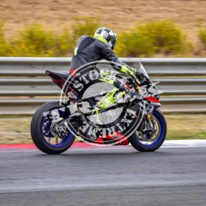 MOT_7637
