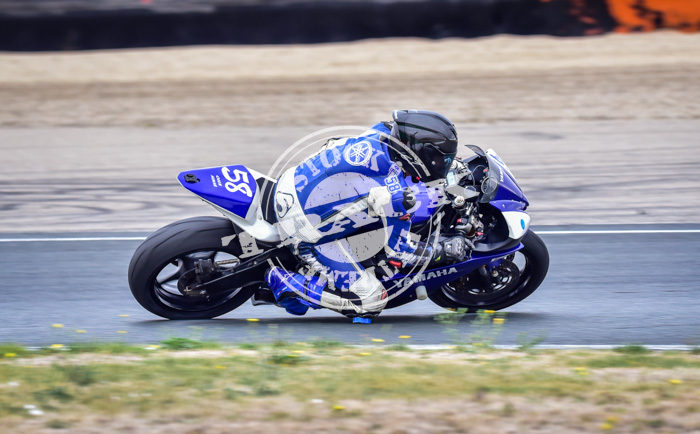 MOT_7656