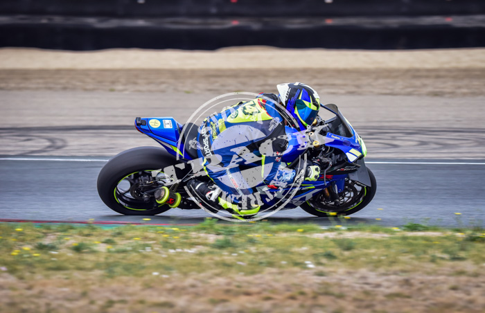MOT_7663