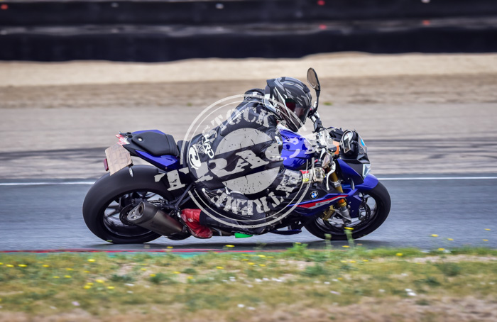 MOT_7665