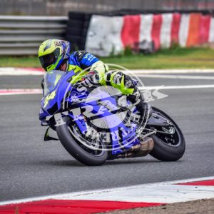 MOT_8183